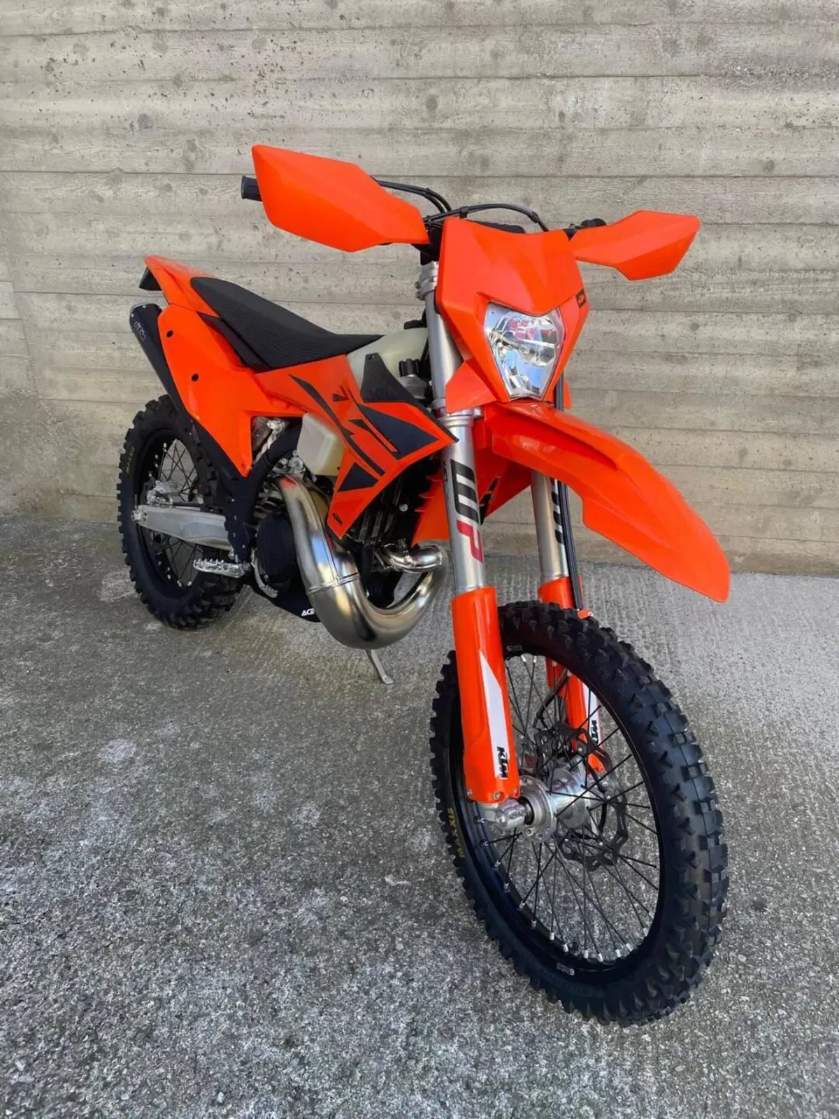 KTM 250 EXC (2025) (2)