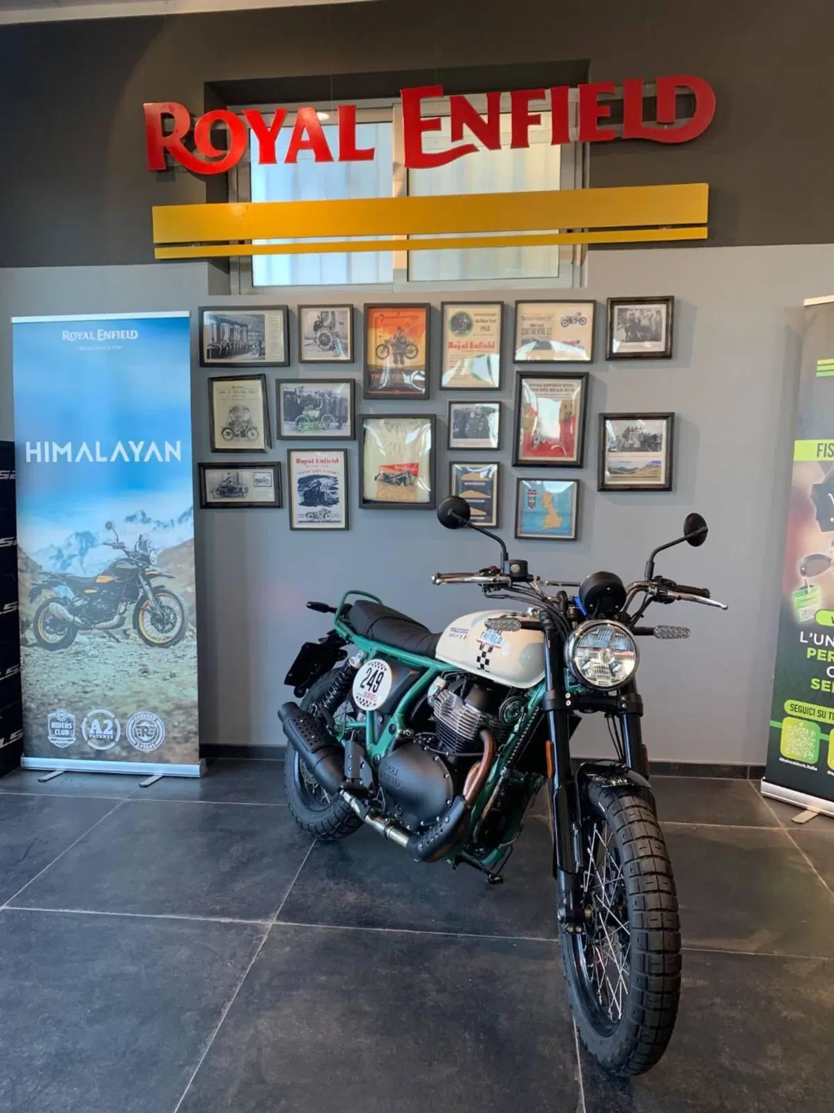 Royal Enfield Bear 650 (2025 - 26) (2)