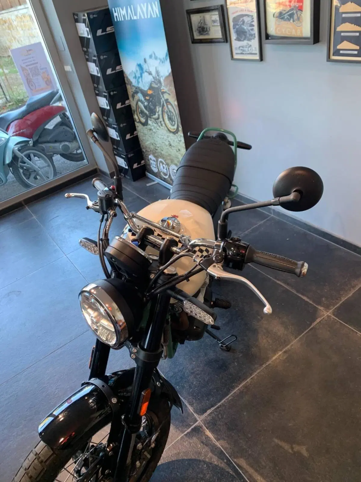 Royal Enfield Bear 650 (2025 - 26) (7)