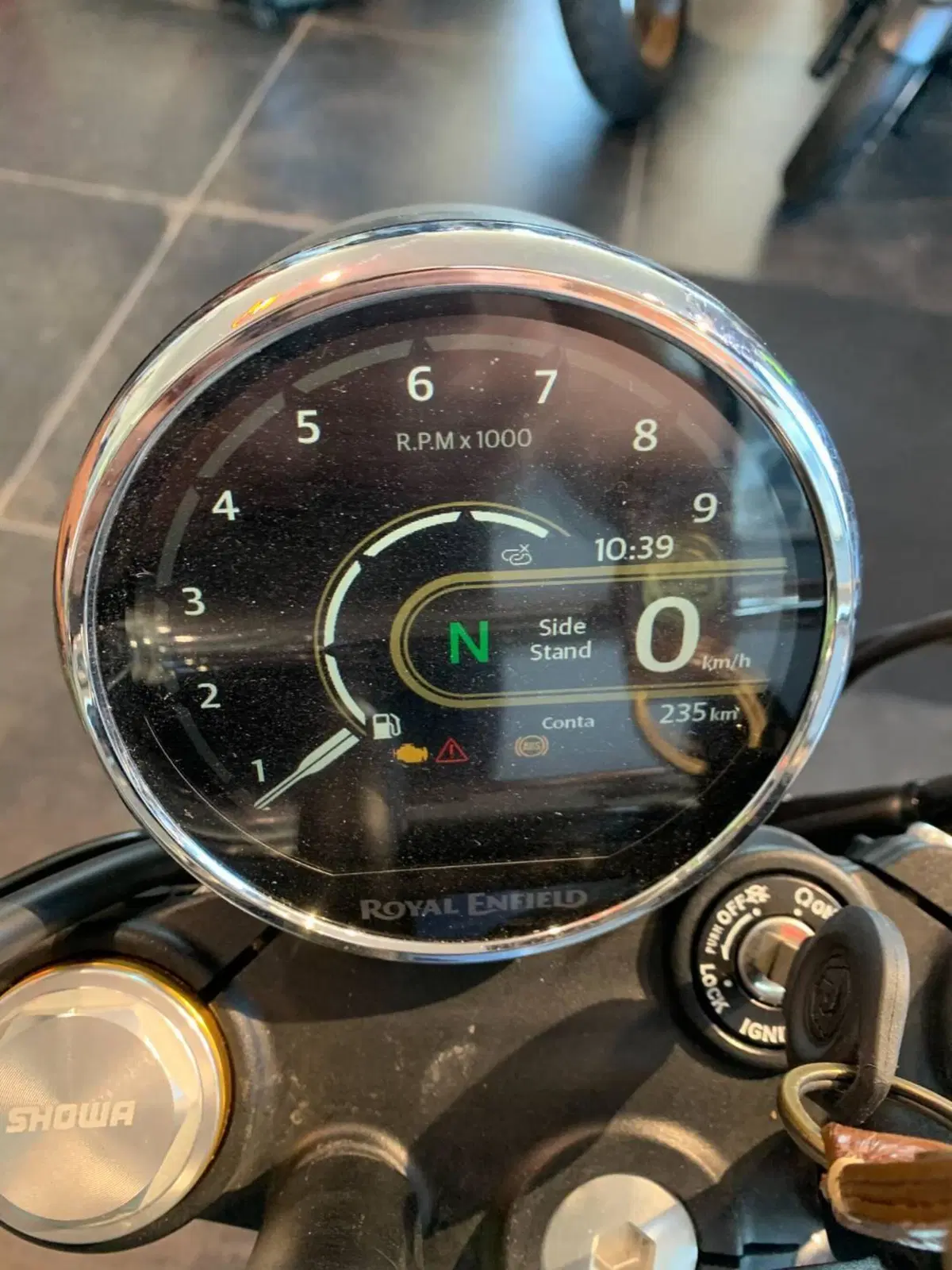 Royal Enfield Bear 650 (2025 - 26) (5)