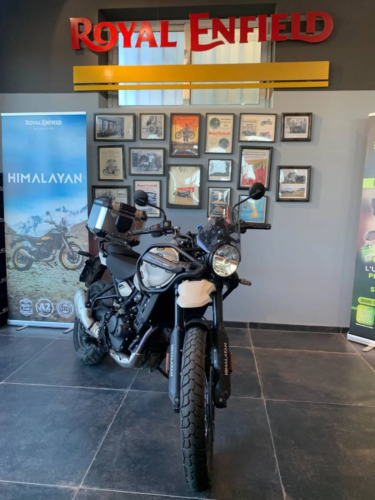 Royal Enfield Himalayan 450 (2024 - 26)