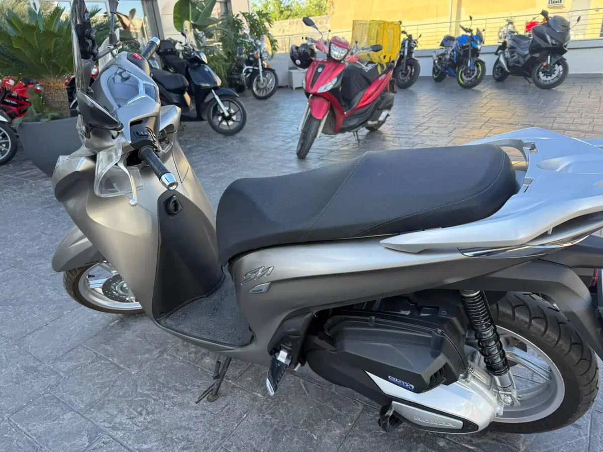 Honda SH 350 (2021 - 24) (2)