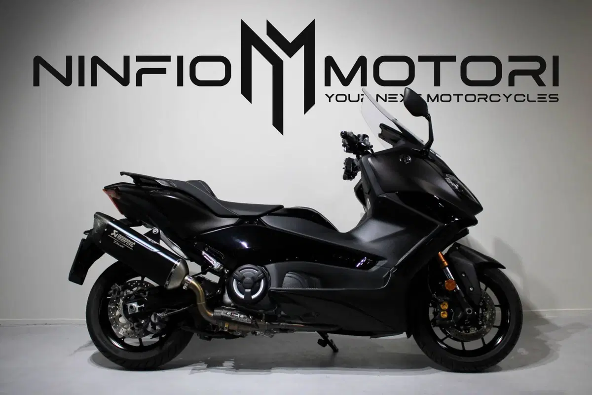 Yamaha T-Max 560 Tech Max (2022 - 24)