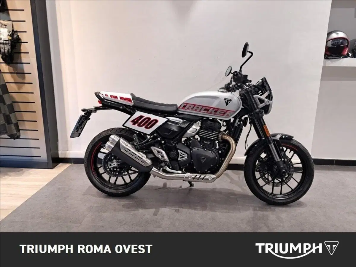 Triumph Tracker 400 (2026) (2)