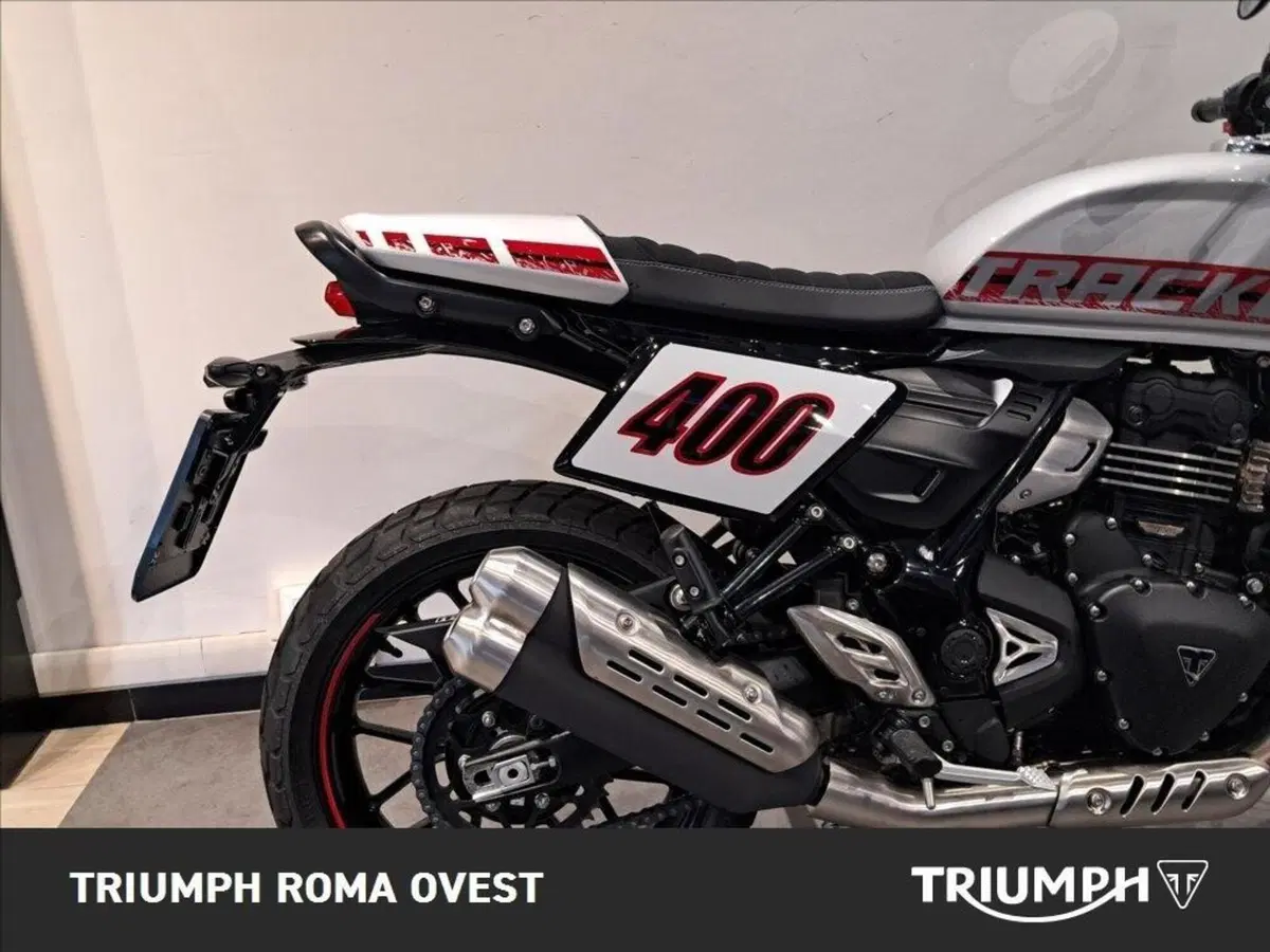 Triumph Tracker 400 (2026) (8)