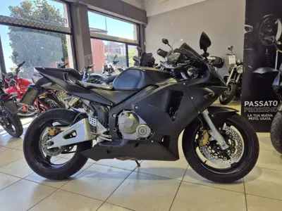 Honda CBR 600 RR (2003 - 04) usata