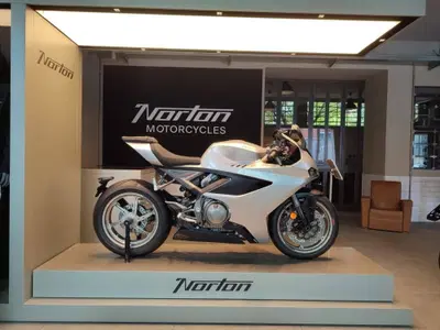 Norton Manx R (2026) nuova