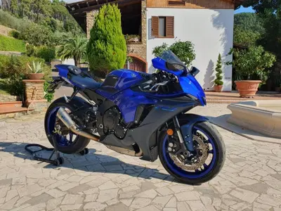 Yamaha YZF R1 (2020 - 25) usata
