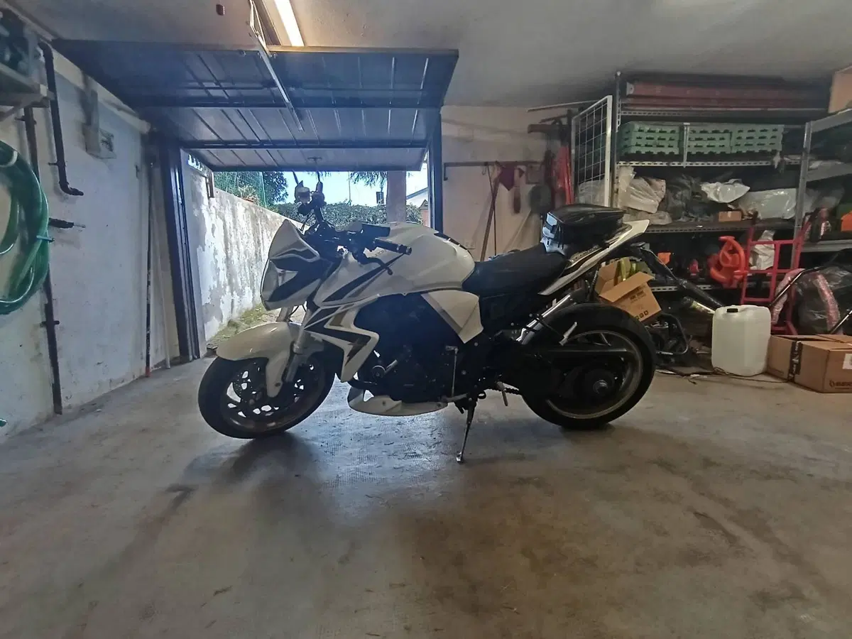 Honda CB 1000 R ABS (2011 - 17) (9)