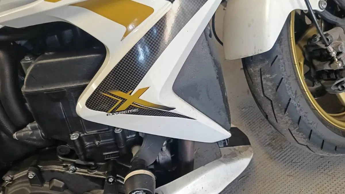 Honda CB 1000 R ABS (2011 - 17) (11)