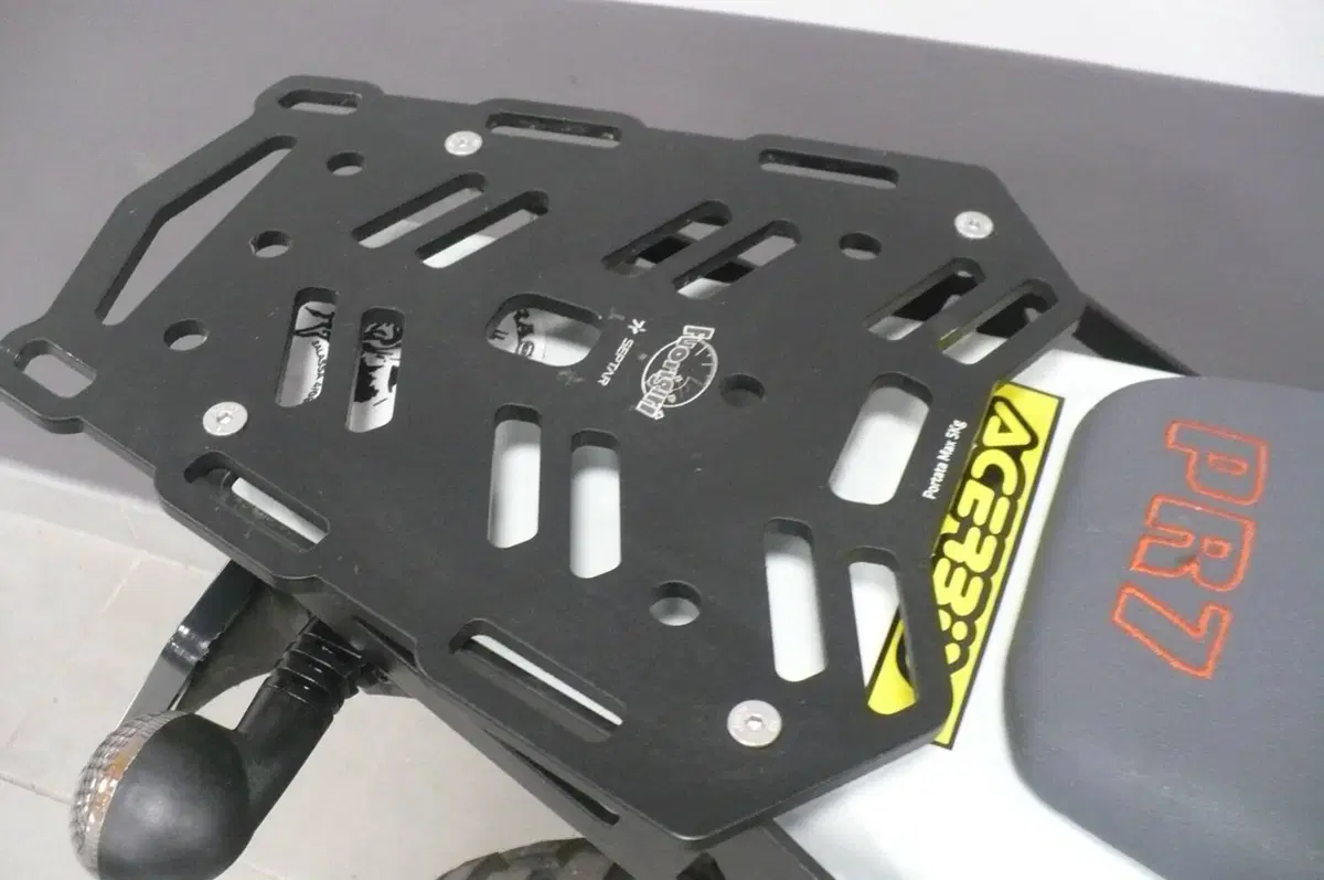 AJP PR7 650 Adventure (2019 - 20) (8)