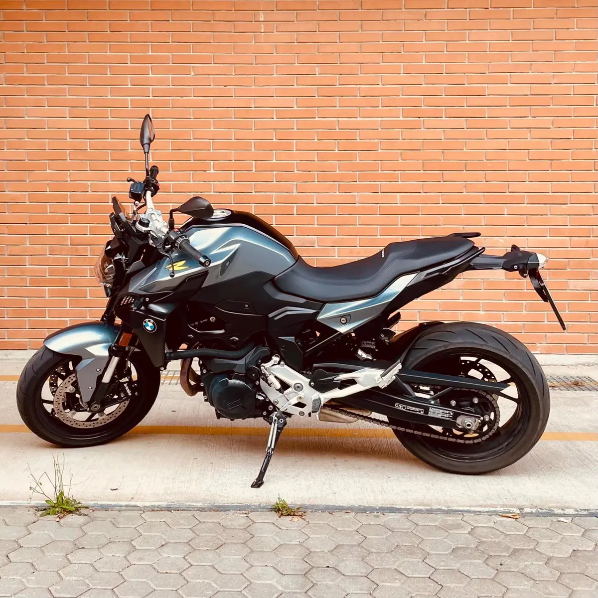Bmw F 900 R (2021 - 24) (2)