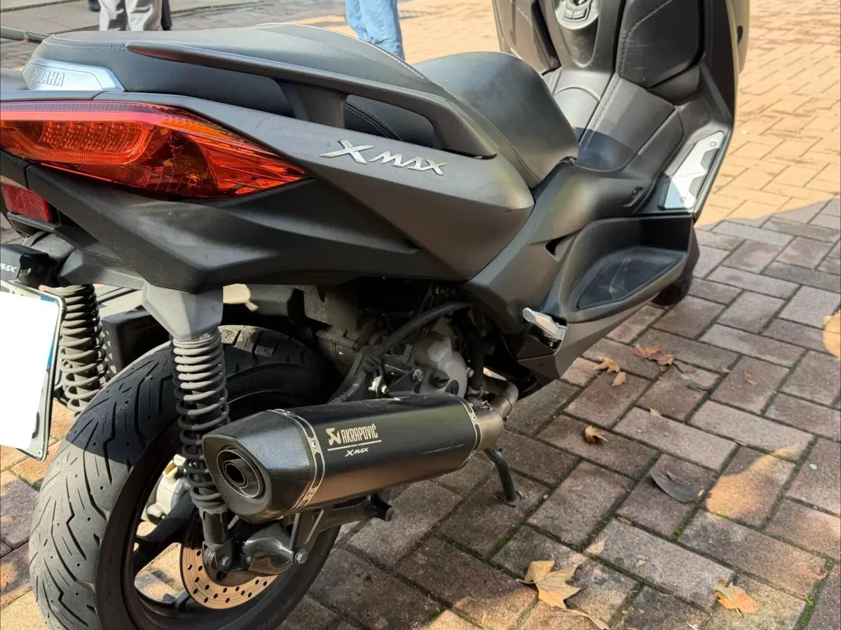 Yamaha X-Max 300 ABS (2017 - 20) (5)