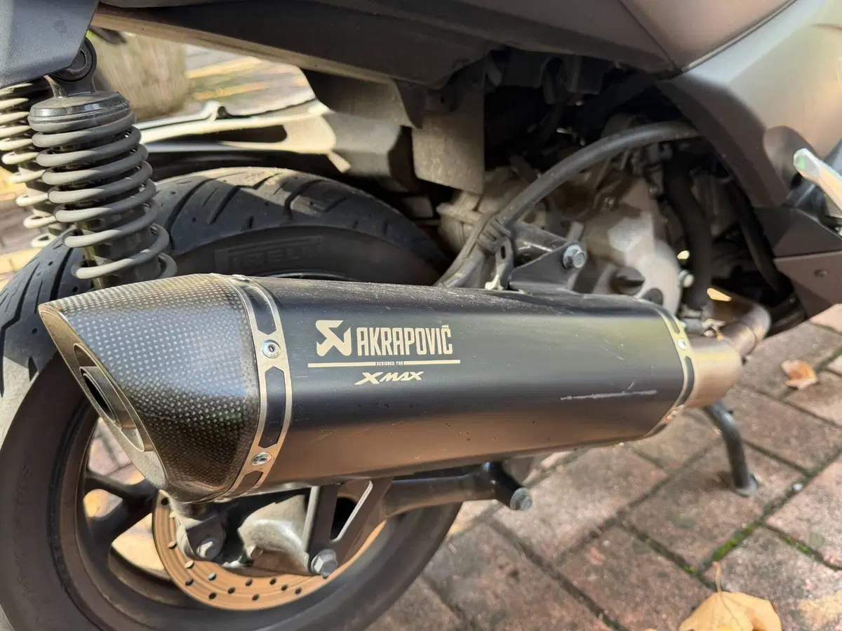 Yamaha X-Max 300 ABS (2017 - 20) (13)