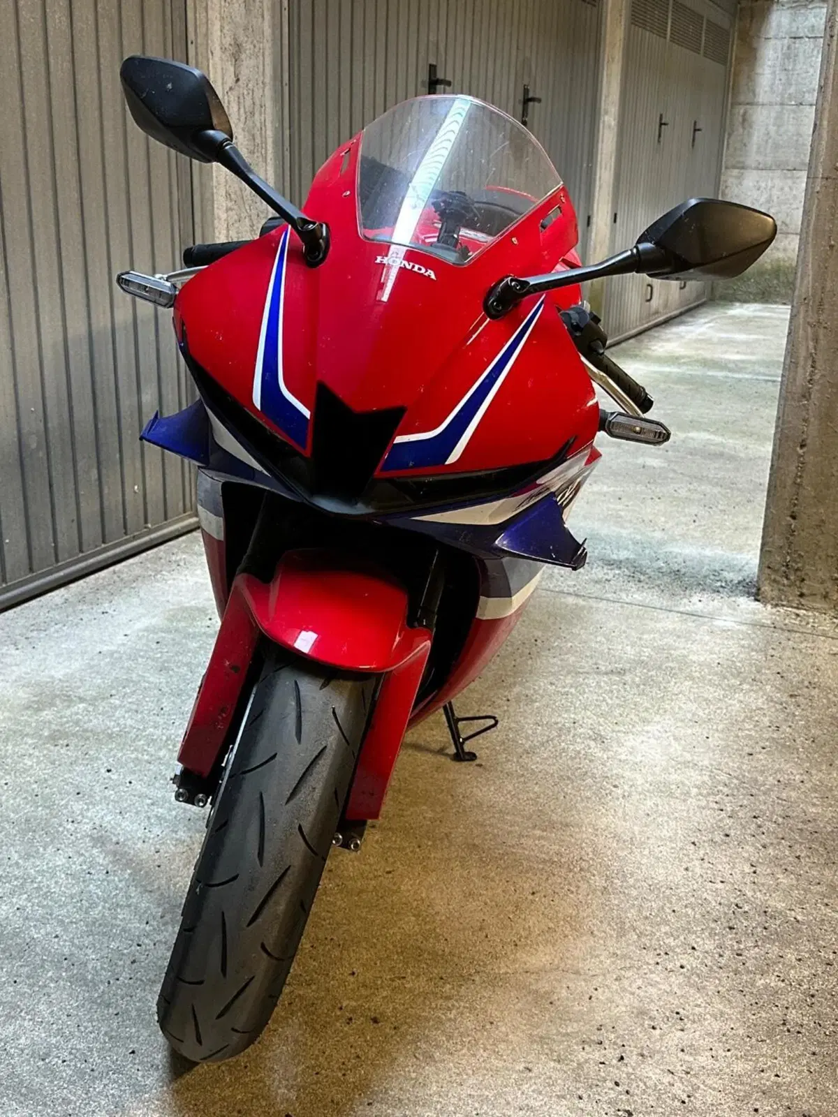 Honda CBR 600 RR (2024 - 26) (2)