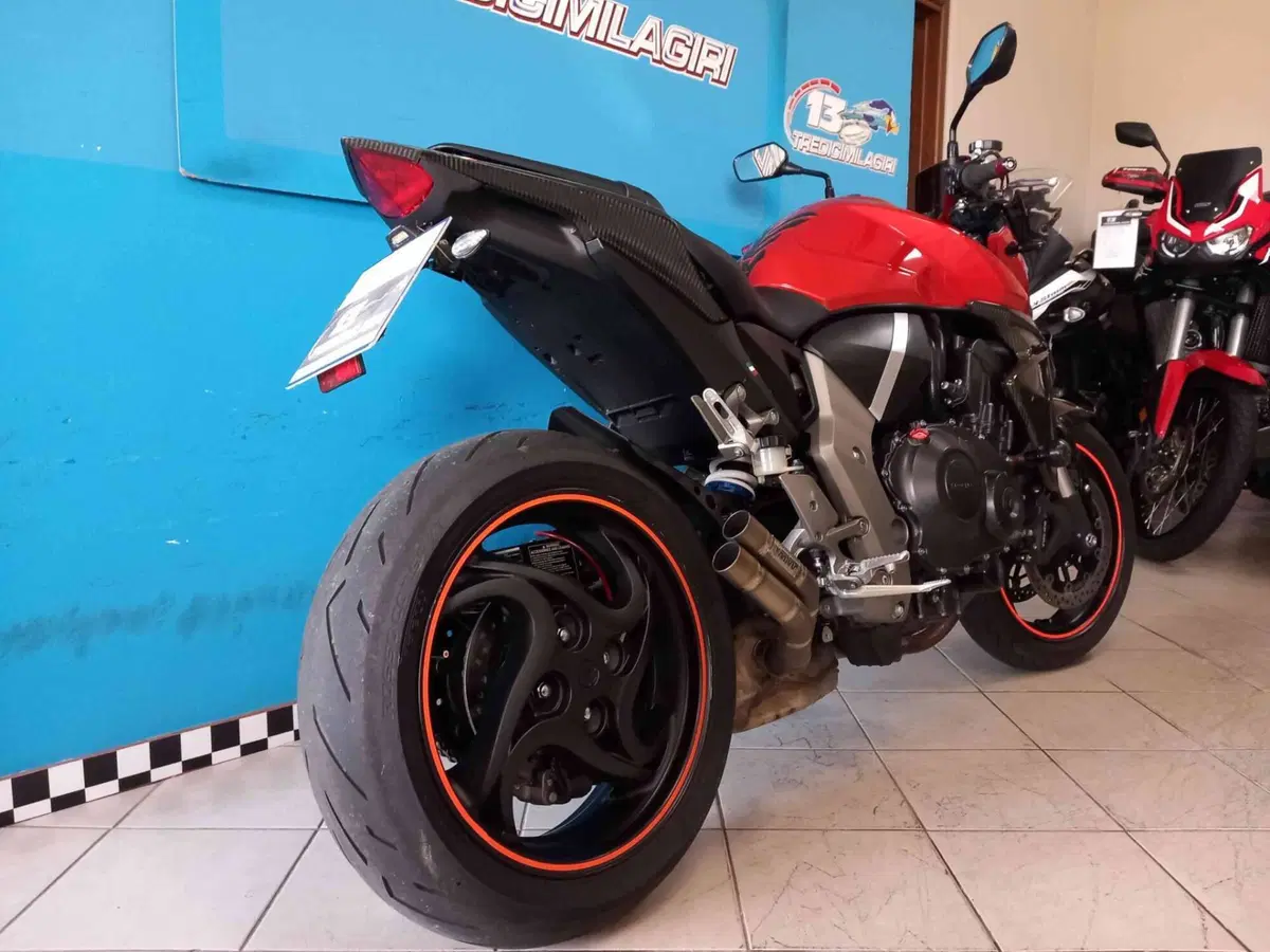 Honda CB 1000 R (2008 - 10) (3)