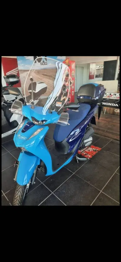 Honda SH 125 HRC Limited Edition (2026) usata