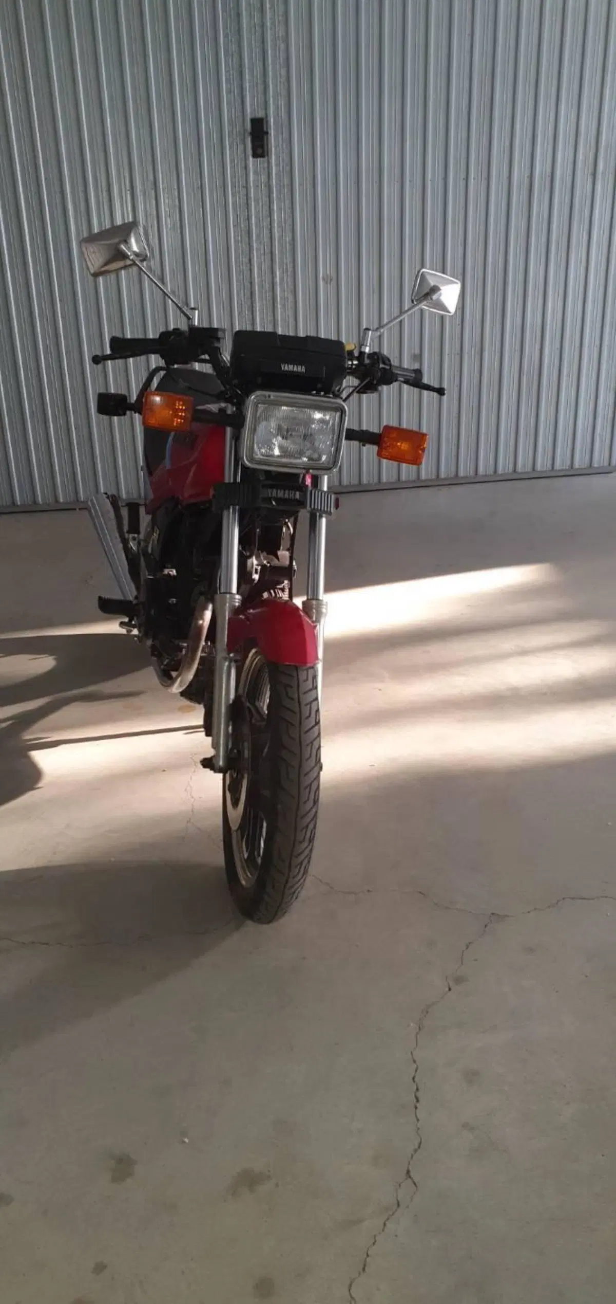 Yamaha Xs400 (2)