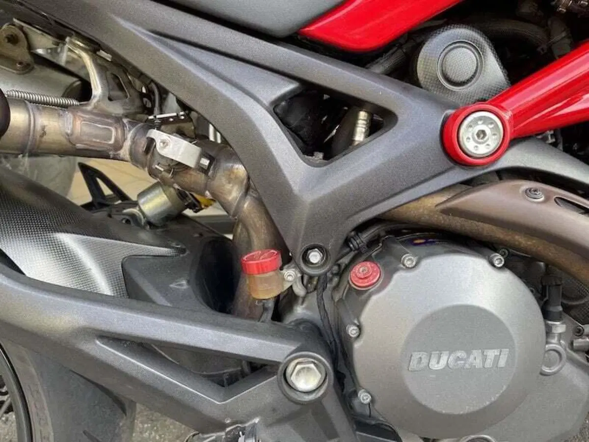 Ducati Monster 796 (2010 - 13) (6)
