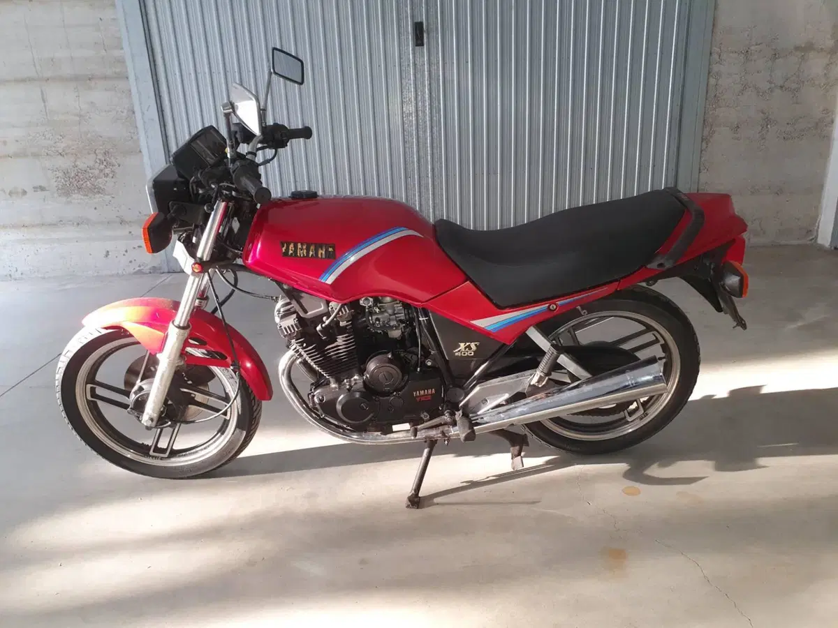 Yamaha Xs400 (5)
