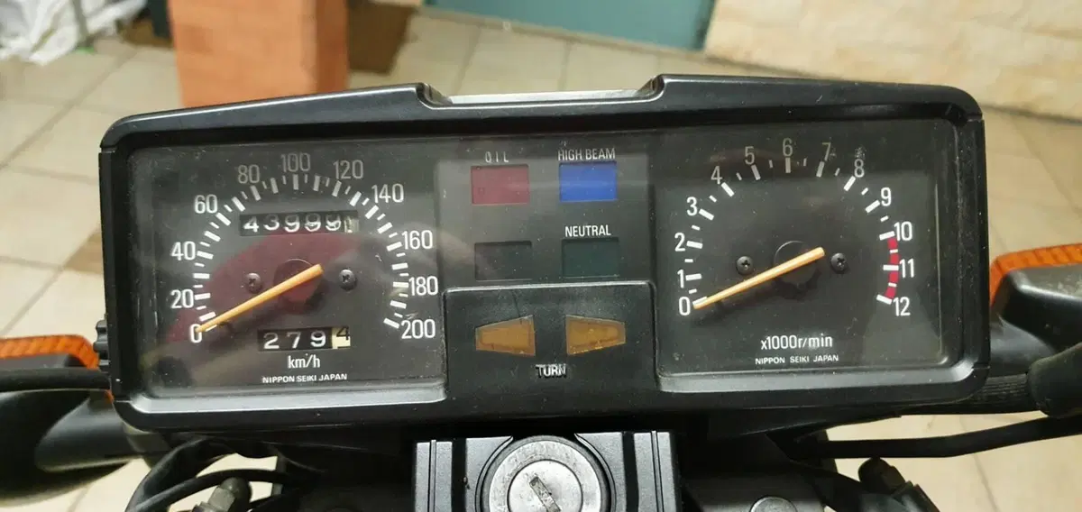 Yamaha Xs400 (9)