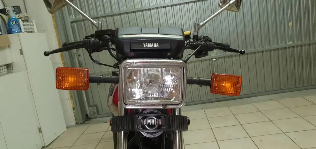 Yamaha Xs400 (12)