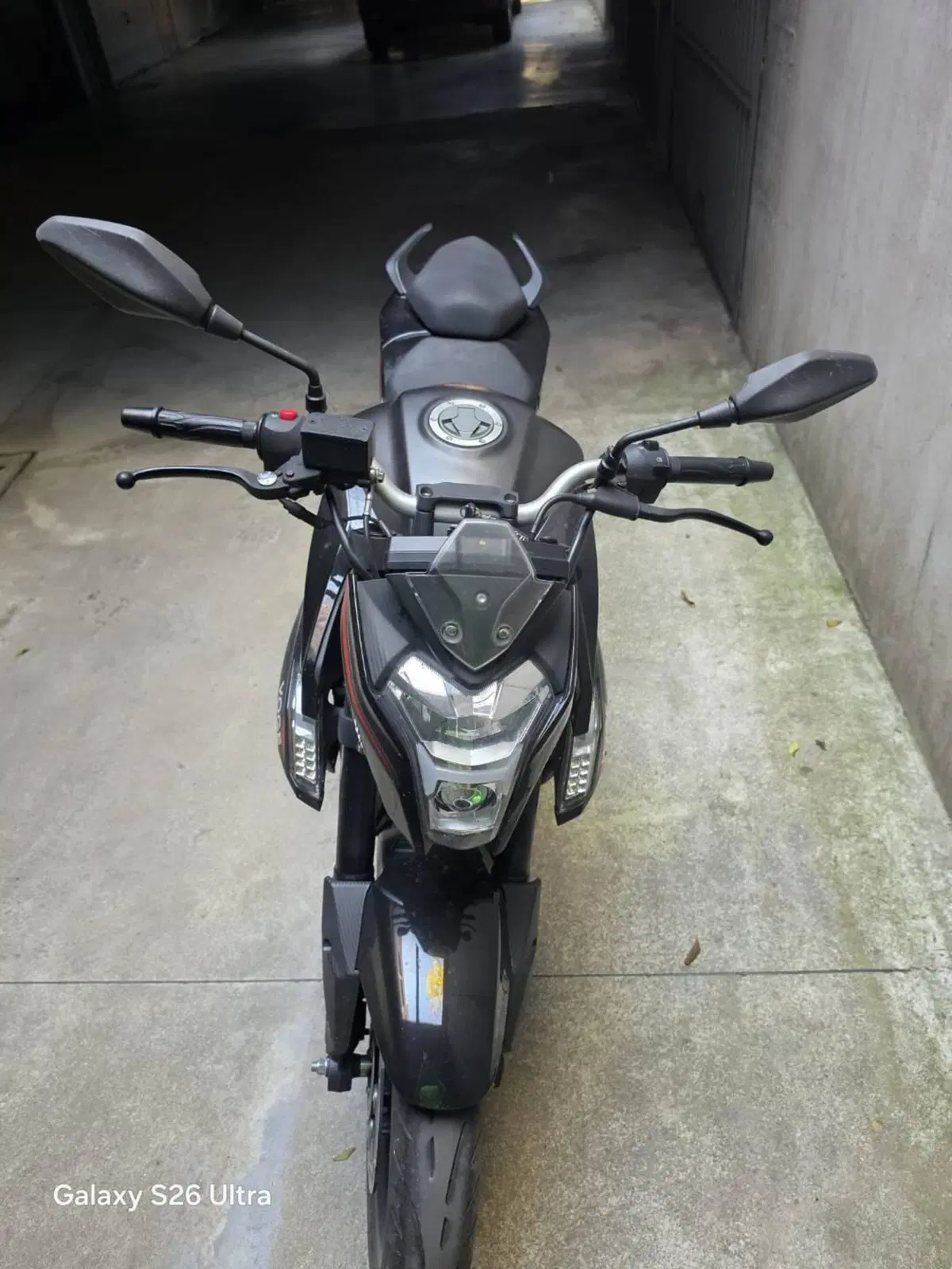 Voge Brivido 300R (2021 - 24) (5)