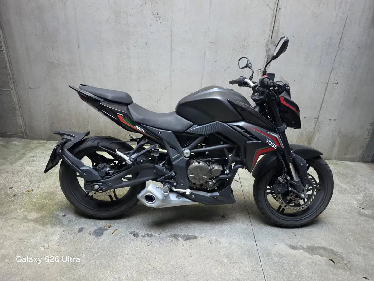 Voge Brivido 300R (2021 - 24)