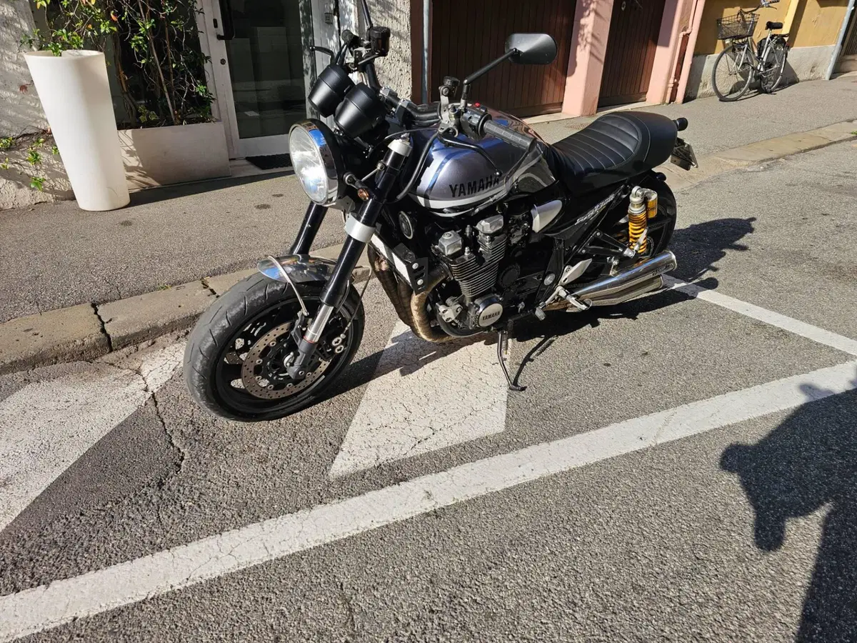 Yamaha XJR 1300 (2002 - 06) (9)