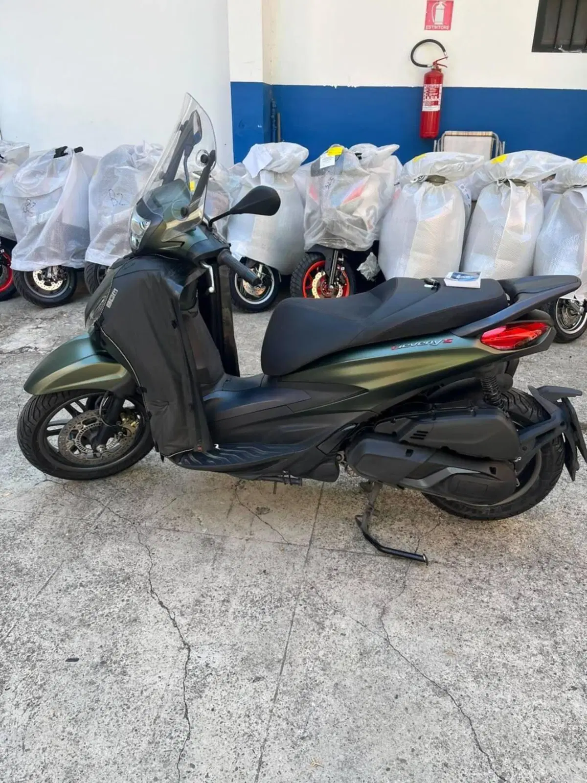 Piaggio Beverly 400 S ABS-ASR (2021 - 24) (3)