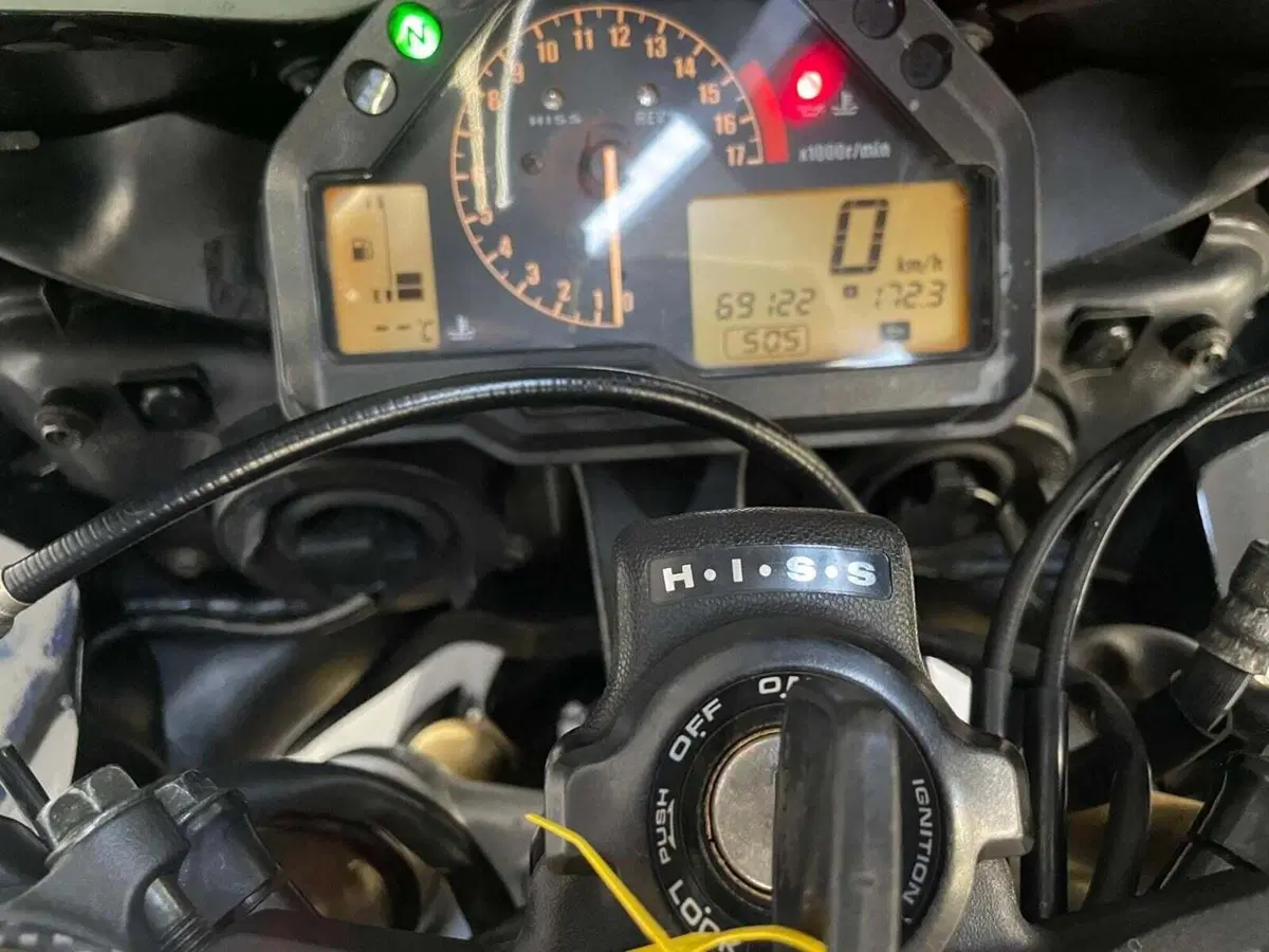 Honda CBR 600 RR (2005 - 06) (3)