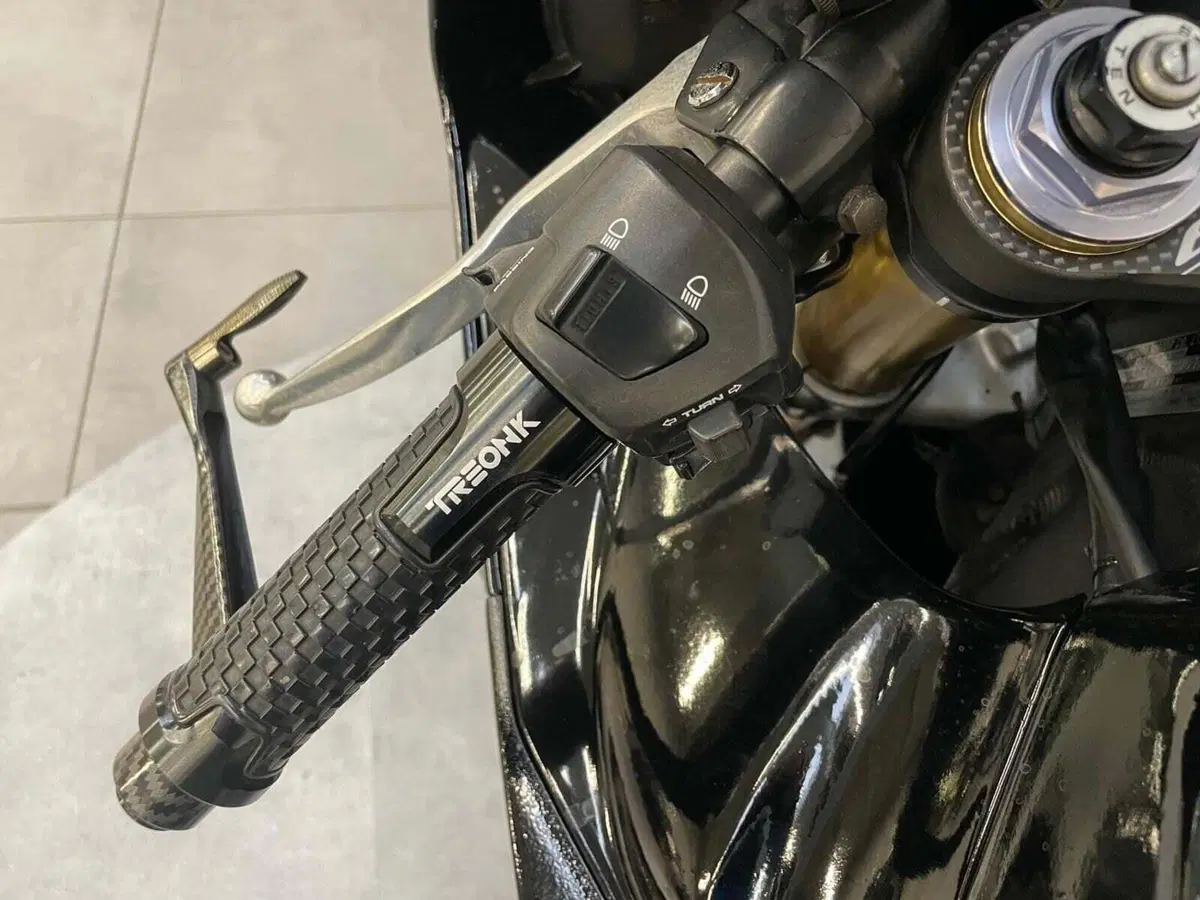 Honda CBR 600 RR (2005 - 06) (10)