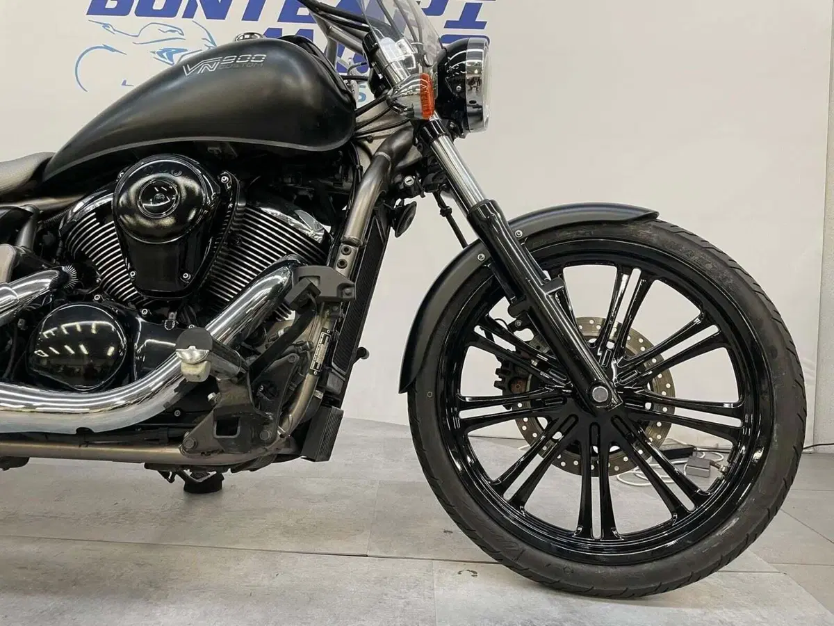 Kawasaki Vulcan VN 900 Classic (2006 - 10) (3)