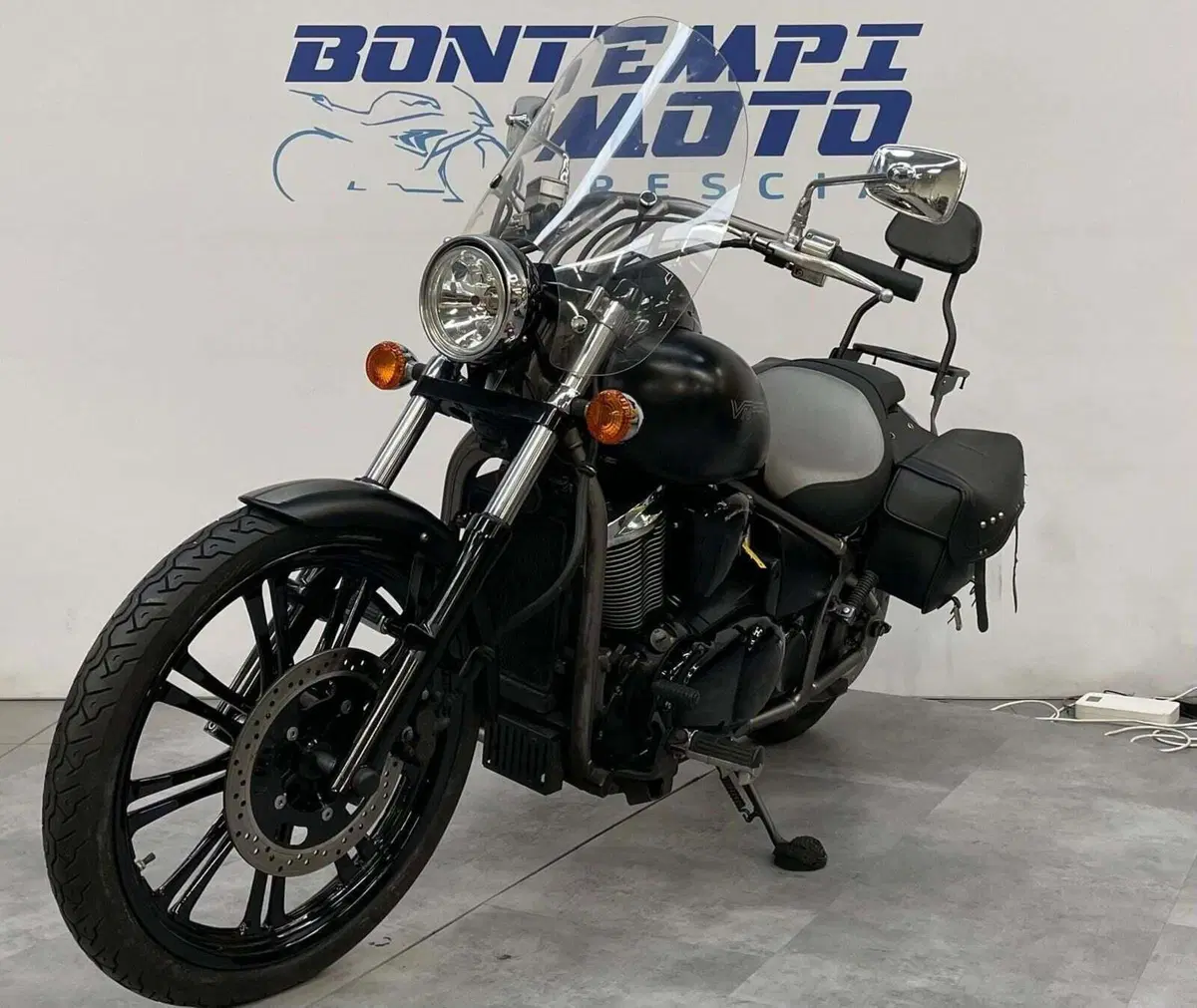 Kawasaki Vulcan VN 900 Classic (2006 - 10) (6)
