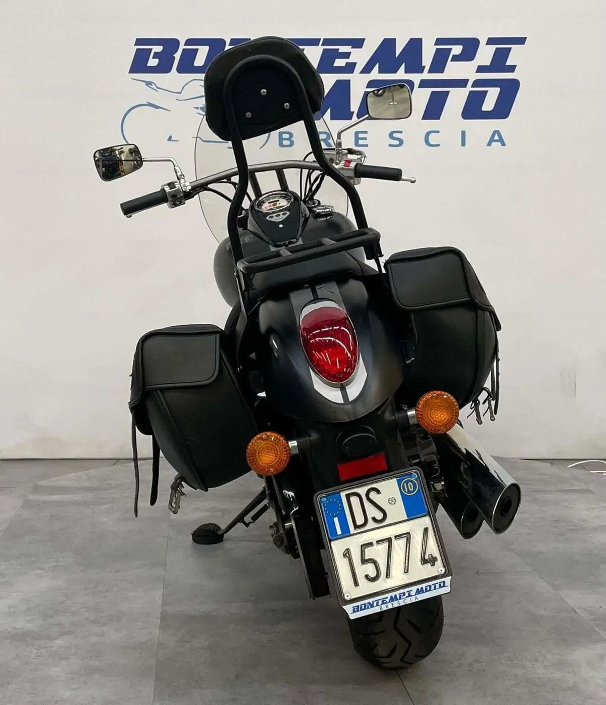 Kawasaki Vulcan VN 900 Classic (2006 - 10) (7)