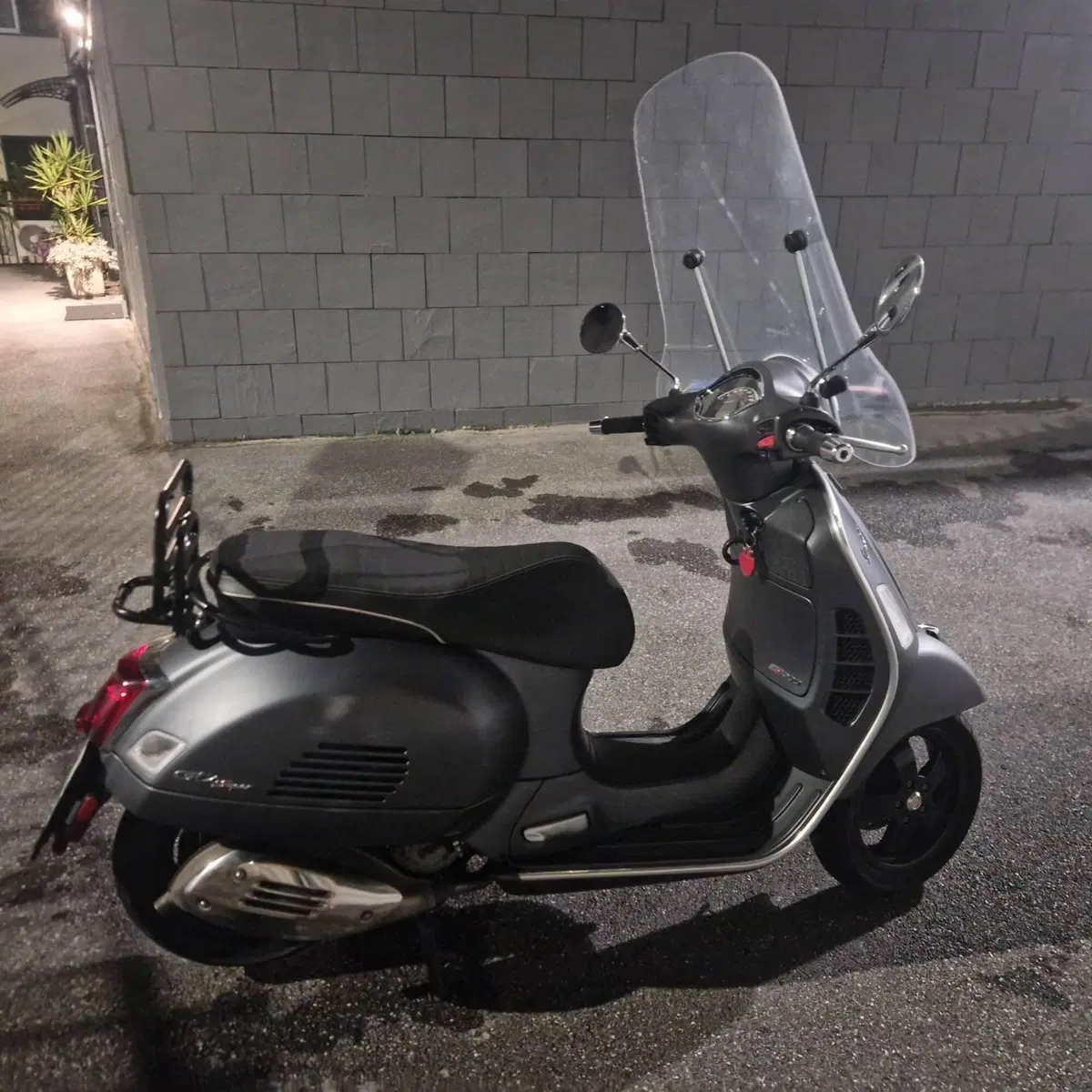Vespa GTS 300 Super Sport Hpe (2021 - 22) (4)