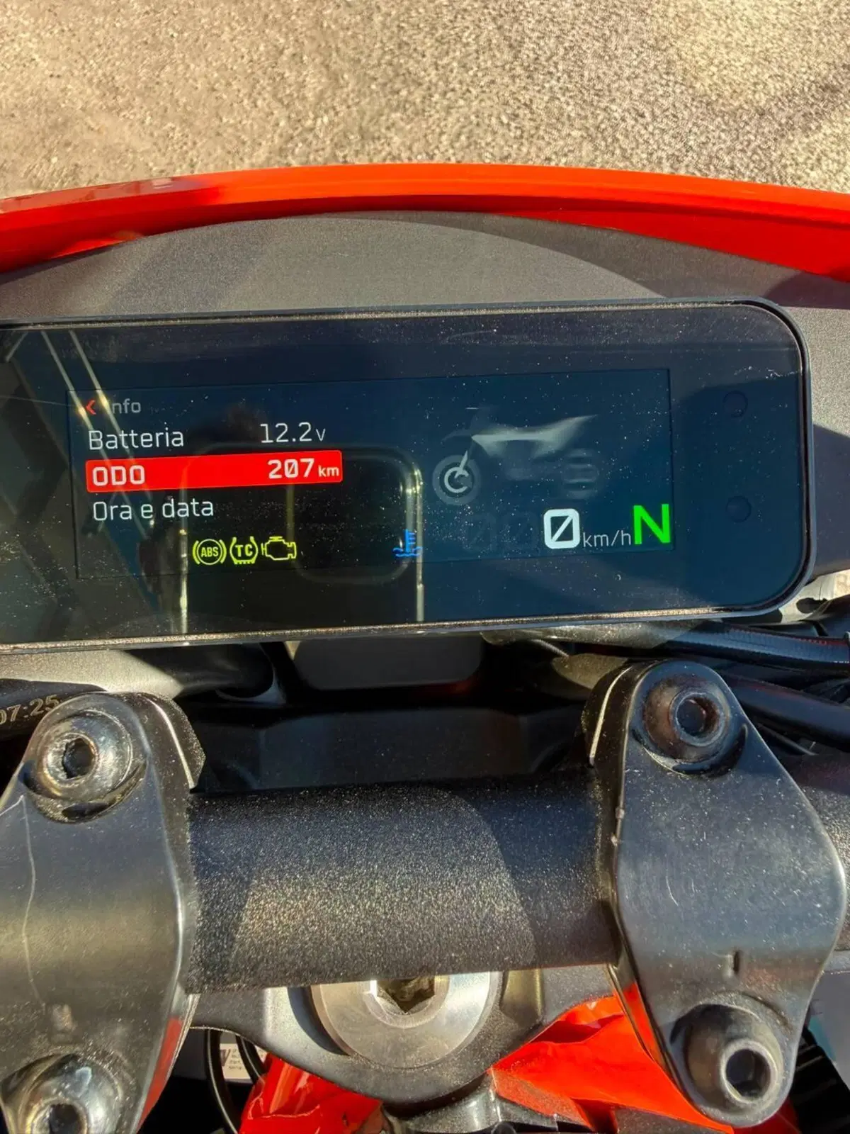 KTM 390 SMC R (2025 - 26) (2)