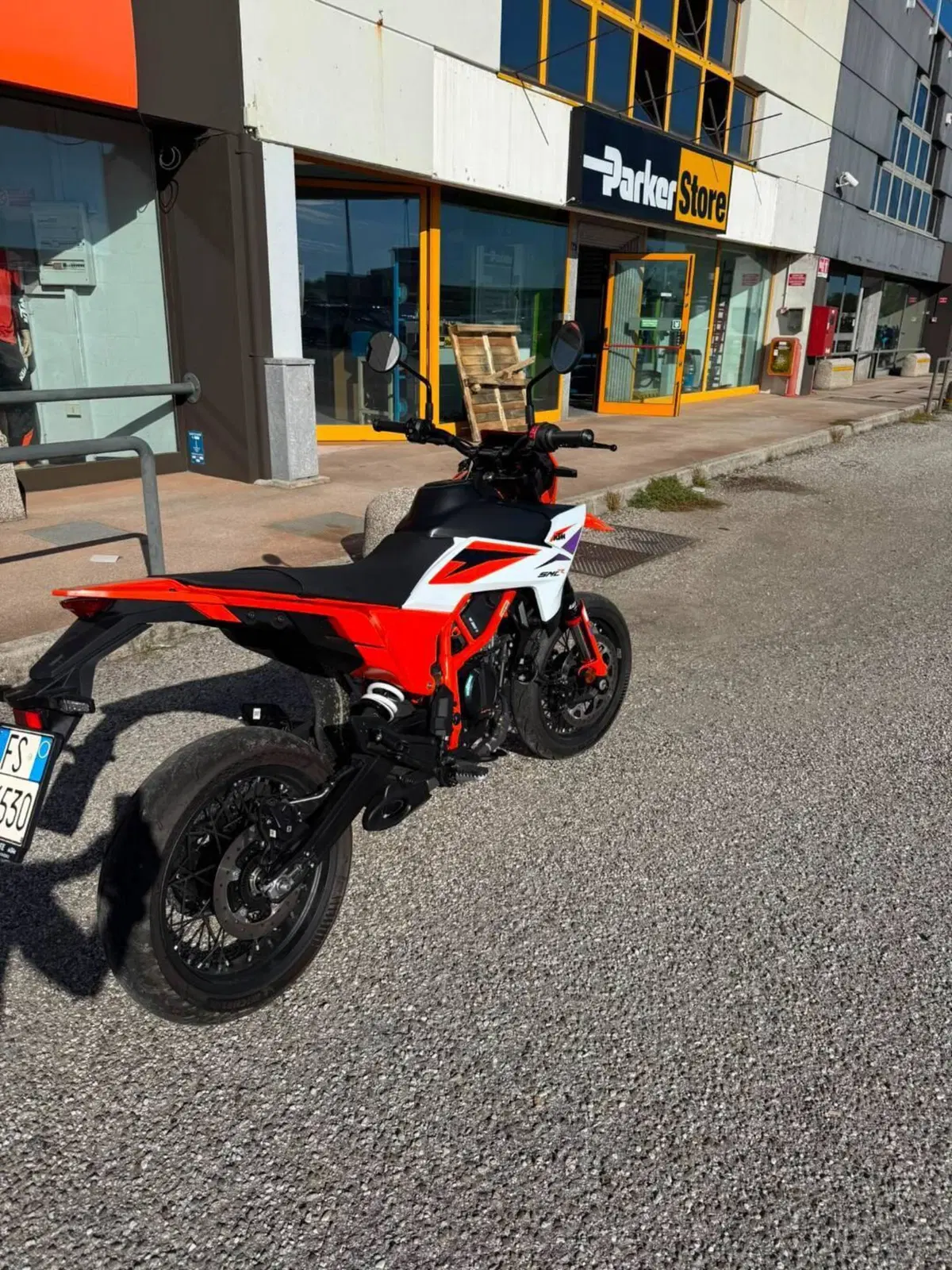 KTM 390 SMC R (2025 - 26) (6)