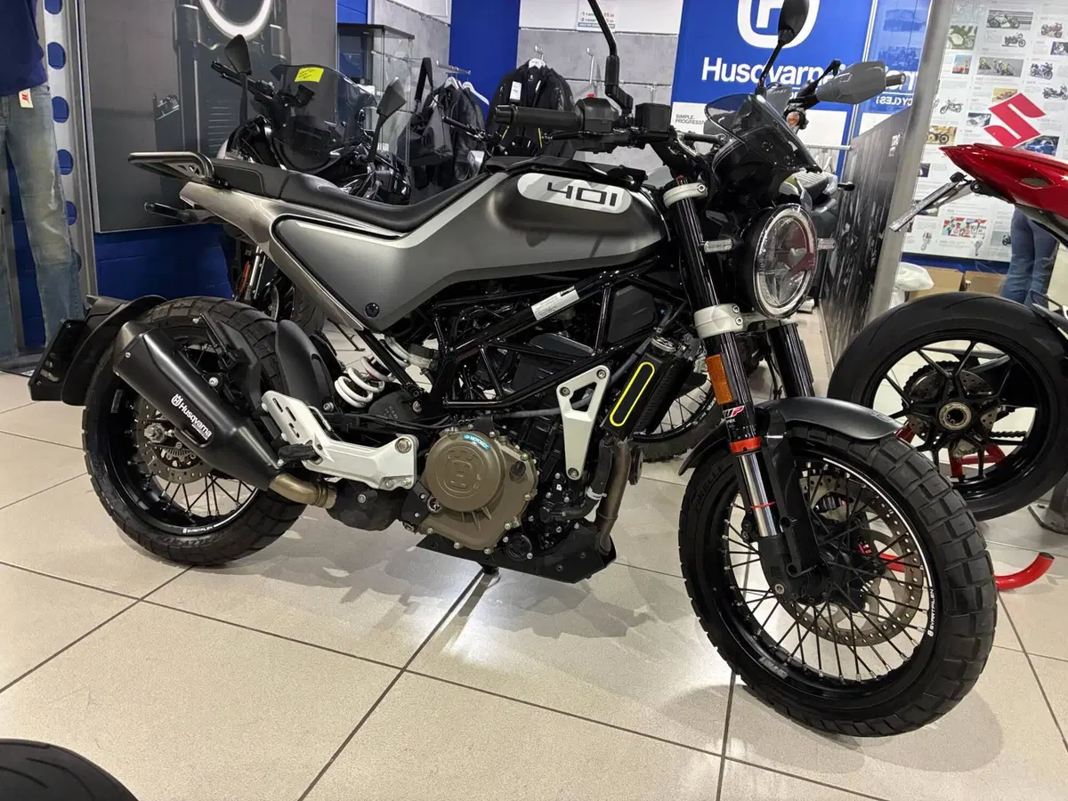 Husqvarna Svartpilen 401 (2021 - 23)