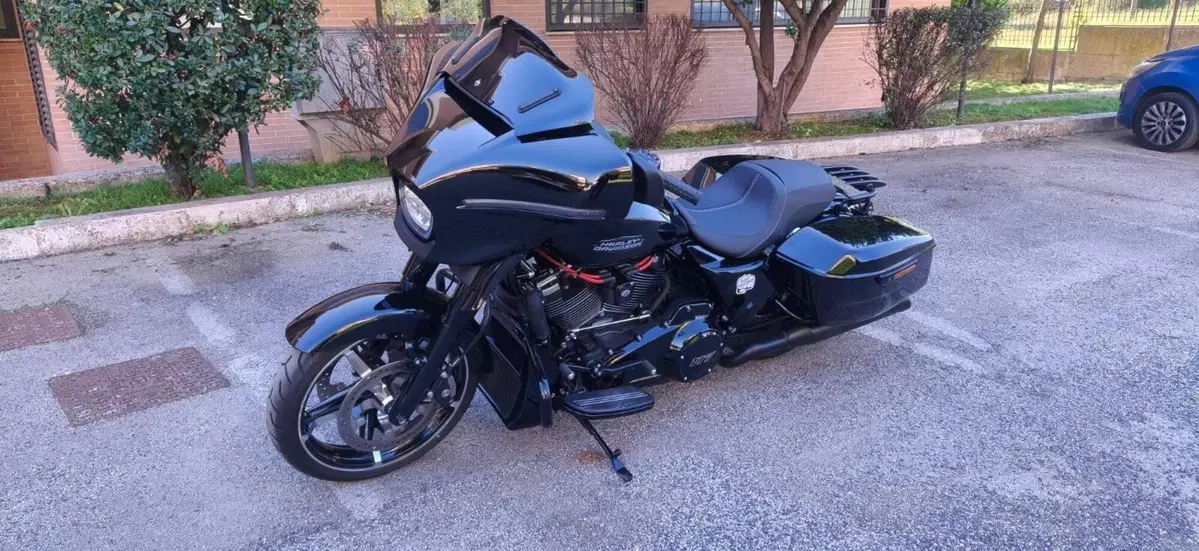 Harley-Davidson Street Glide (2024 - 26) (4)
