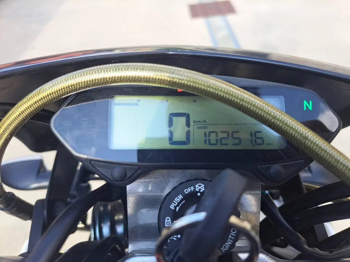 Fantic Motor Motard 125 Performance 4t (2020) (6)