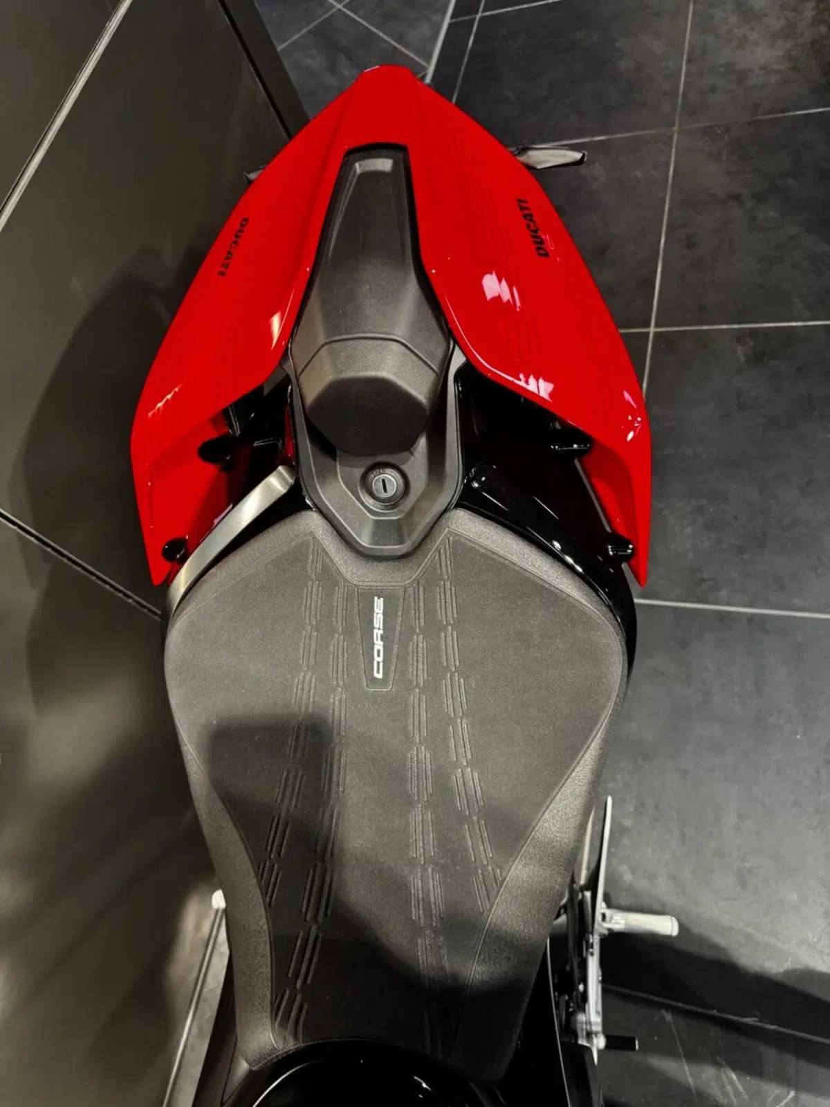Ducati Streetfighter V4 S (2025 - 26) (11)