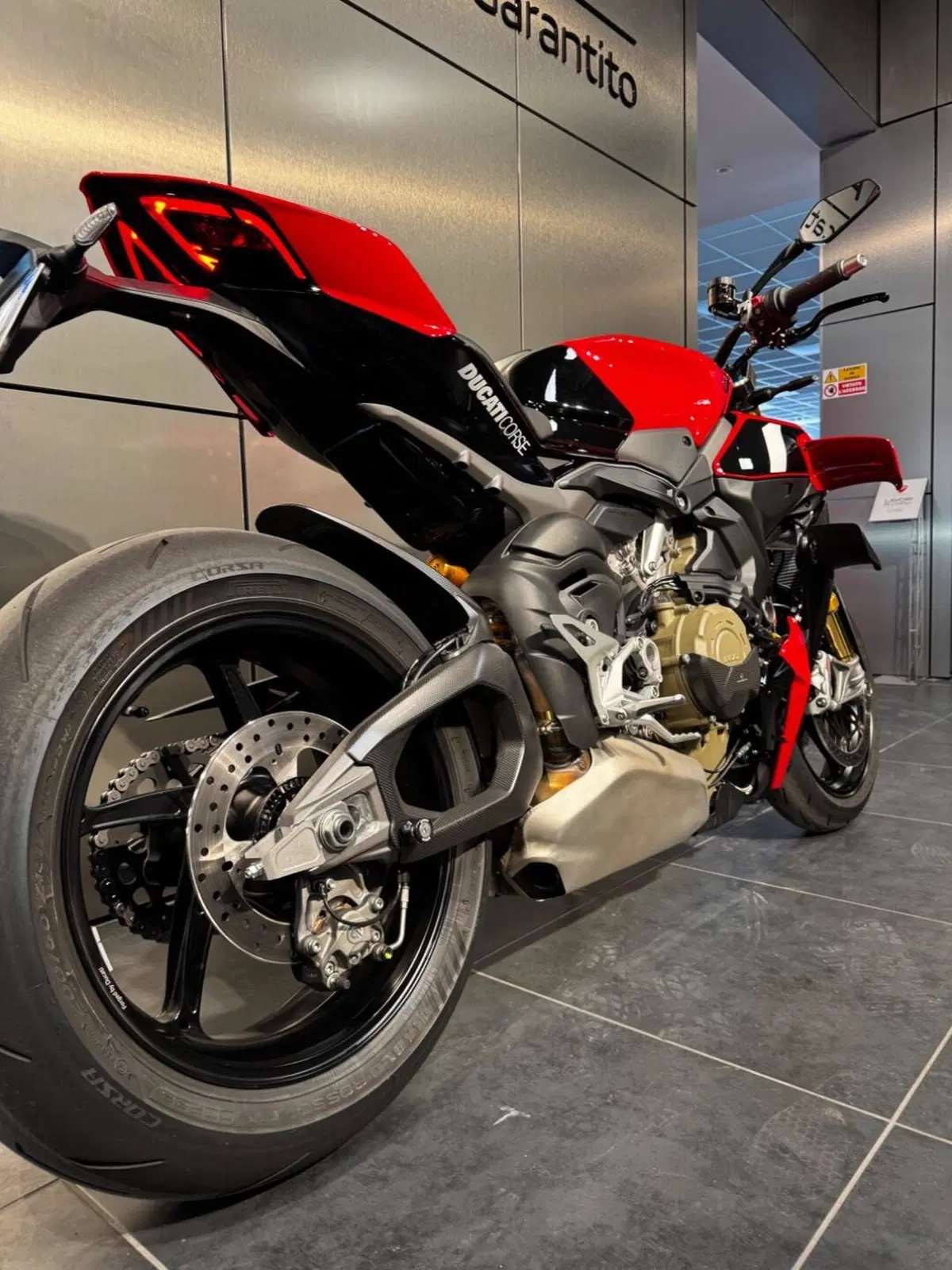 Ducati Streetfighter V4 S (2025 - 26) (5)