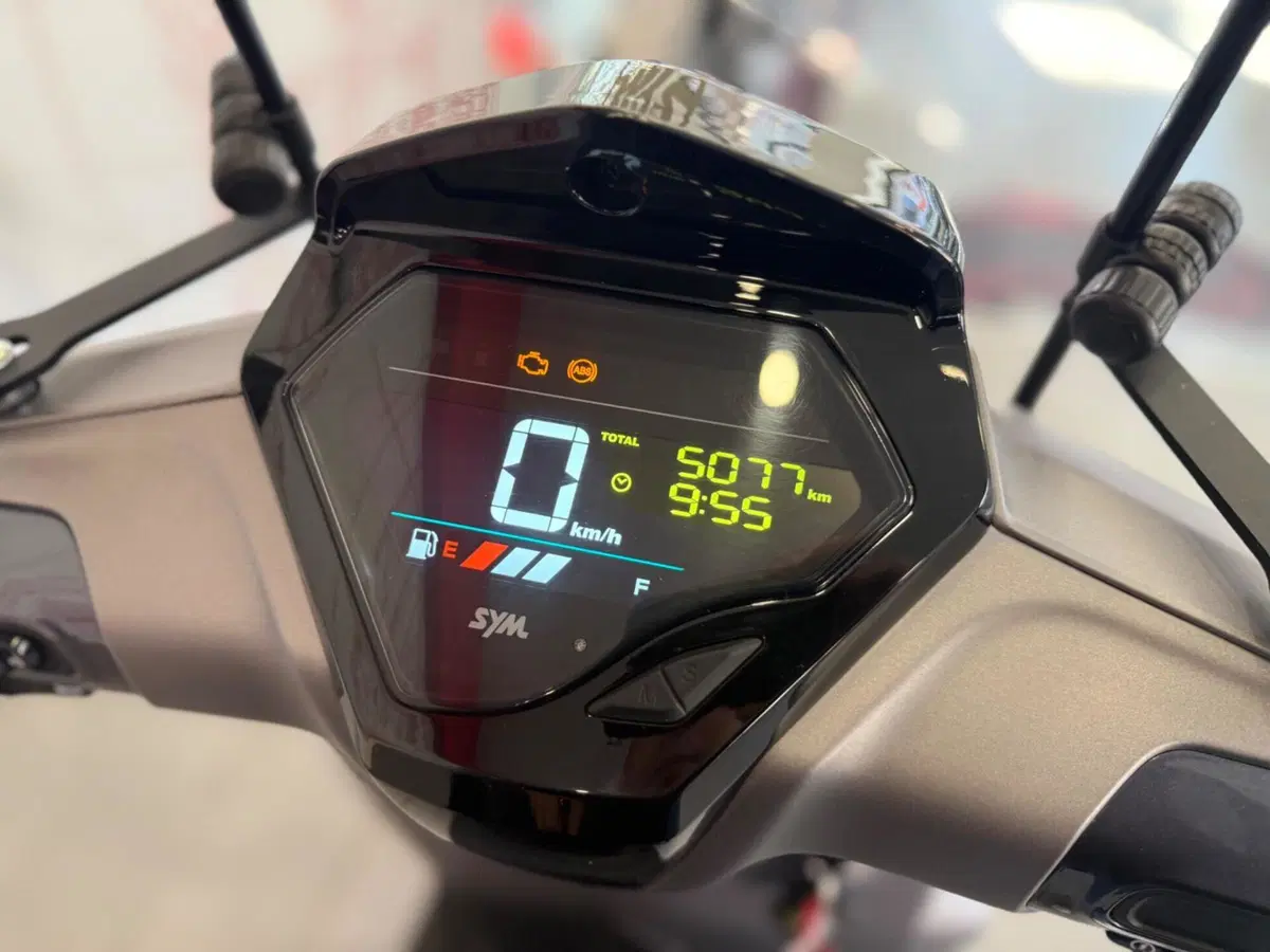 Sym Symphony 125 ST (2021 - 24) (7)
