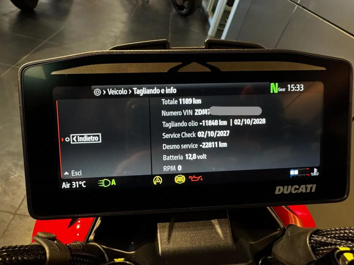 Ducati Streetfighter V4 S (2025 - 26) (9)