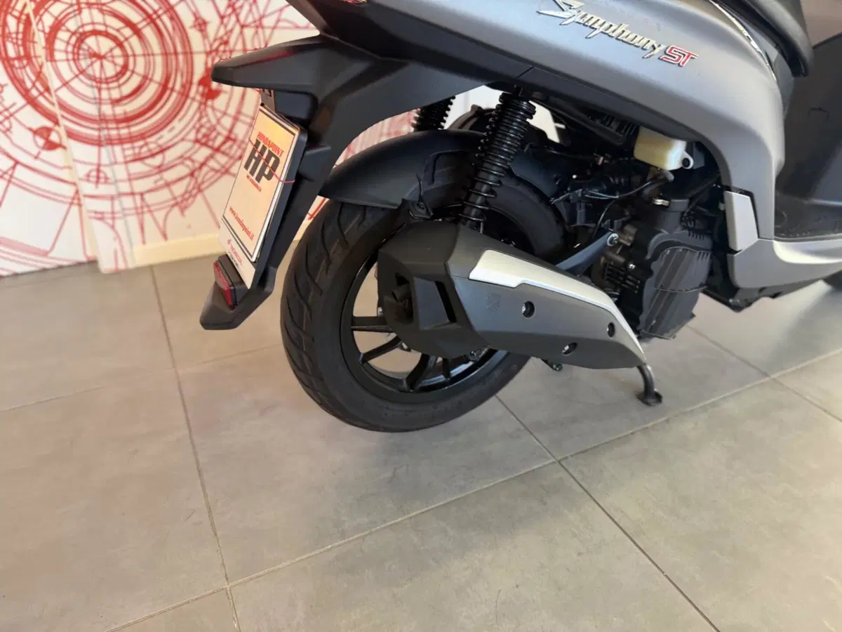 Sym Symphony 125 ST (2021 - 24) (11)