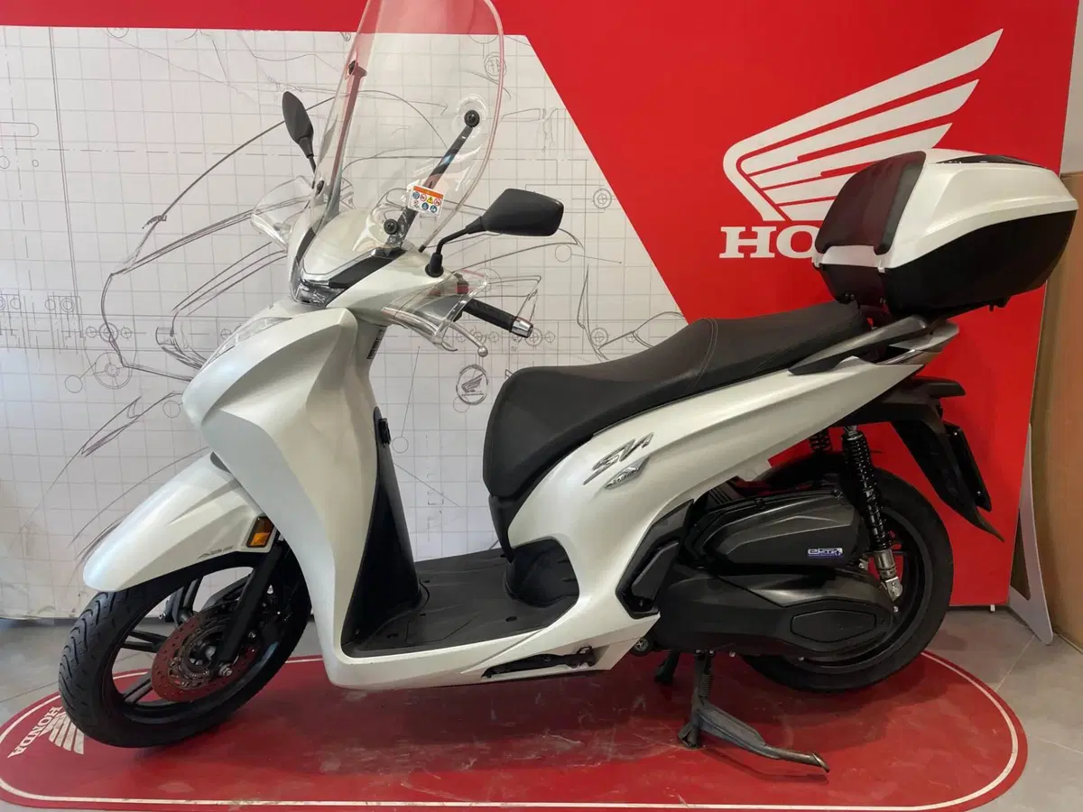 Honda SH 350 (2021 - 24) (7)