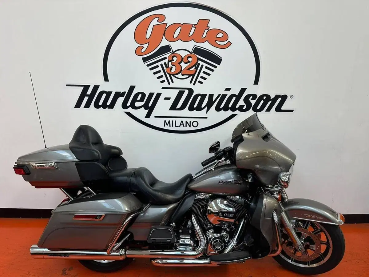 Harley-Davidson 1690 Electra Glide Ultra Limited (2016) - FLHTK