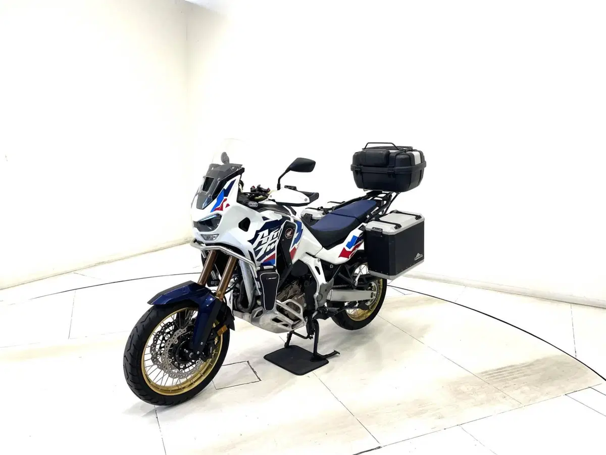 Honda Africa Twin CRF 1100L Adventure Sports DCT (2024 - 26) (3)