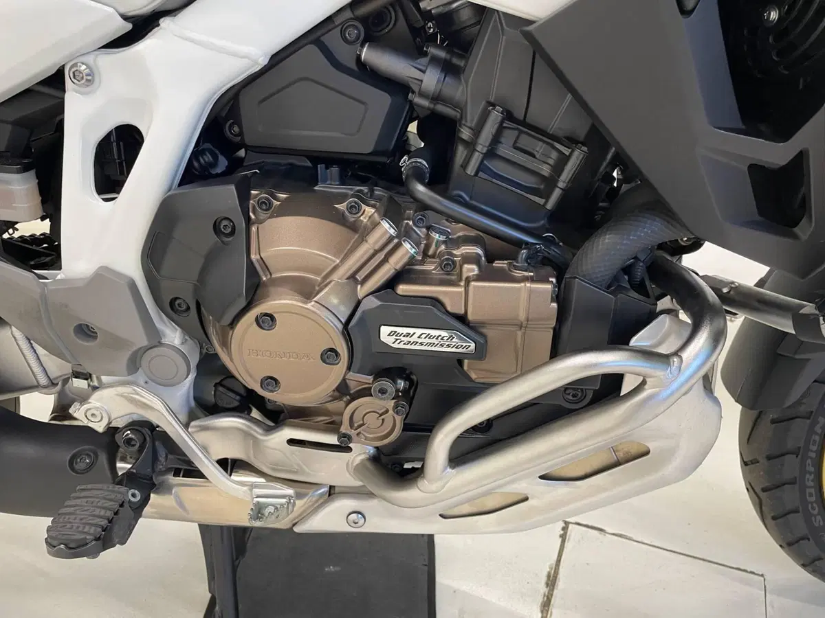 Honda Africa Twin CRF 1100L Adventure Sports DCT (2024 - 26) (5)